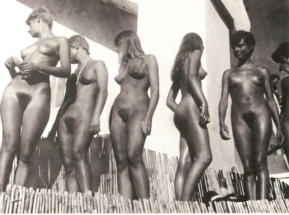 Beauty contest of naked women