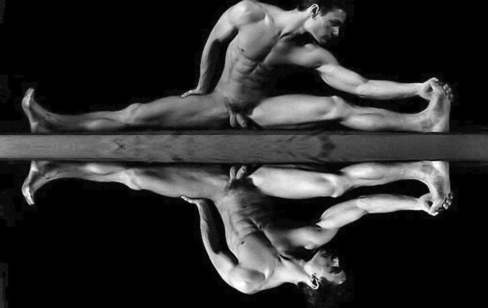 Male ballet is erotic
