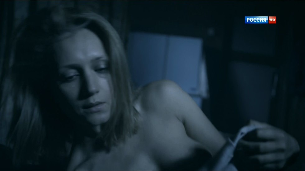 Victoria Isakova actress breasts