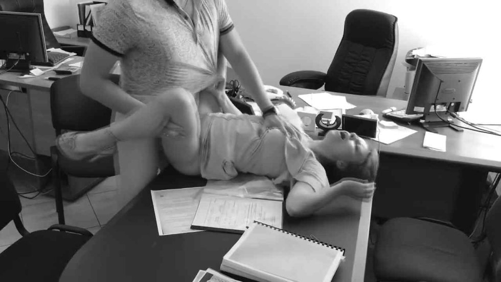 Colleague with a racer on the table