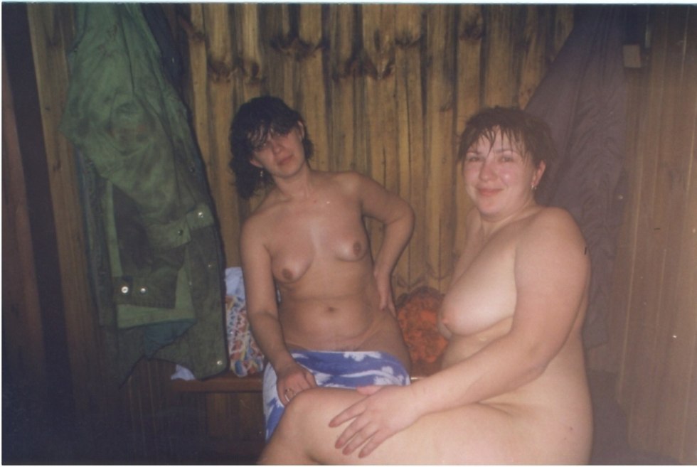 Naked women in a village bath