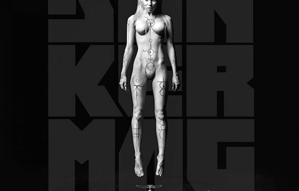 Naked chest soloist Die Antwoord