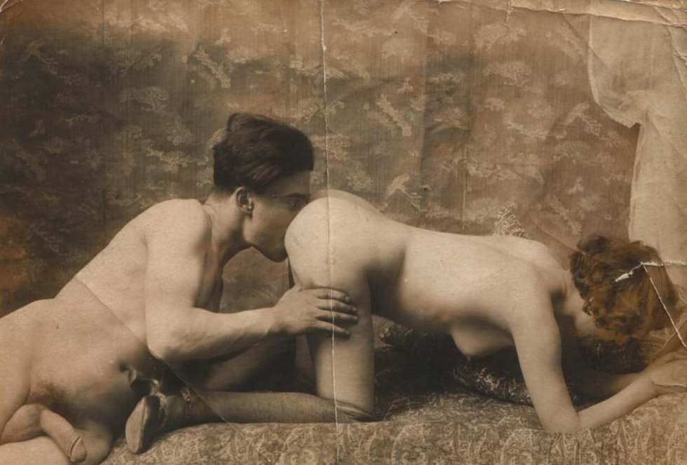 Old erotic pictures