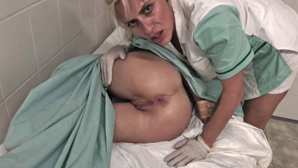 Naked women in a psychiatric clinic