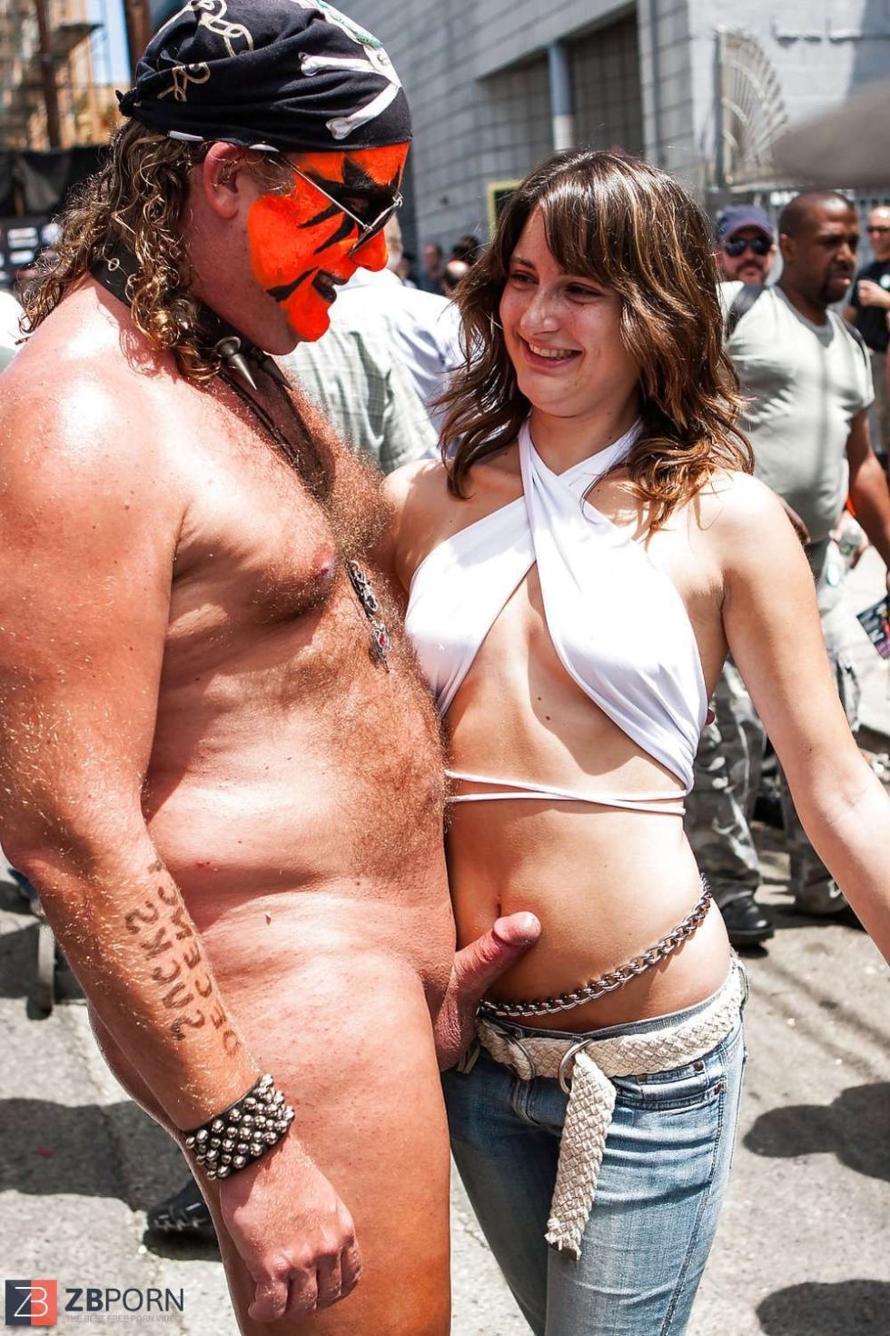 Erection on the bare parade