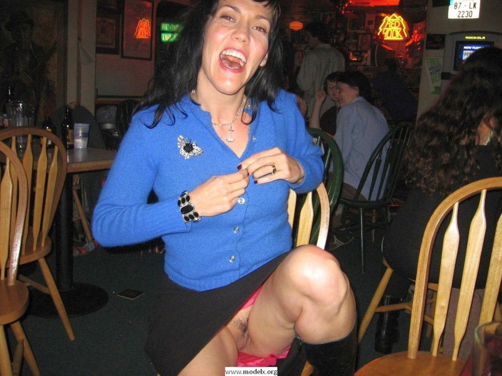 Women in skirts without panties