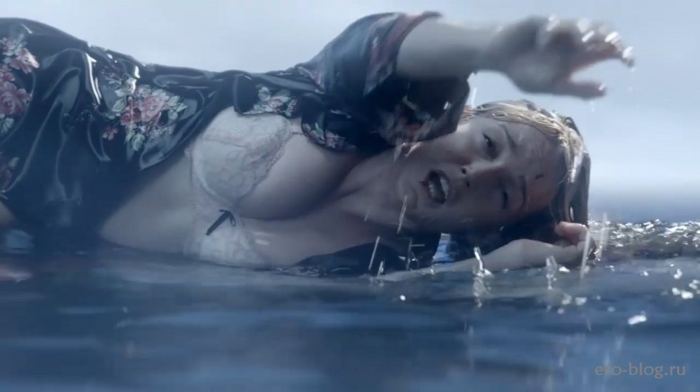 Erotic scenes with Katie Lotz