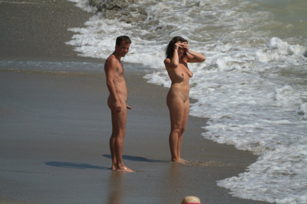 Beautiful naked pairs on the beach