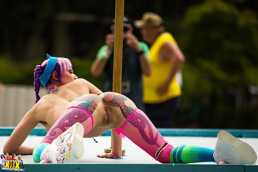 Intimate Tattoo in the Crotch