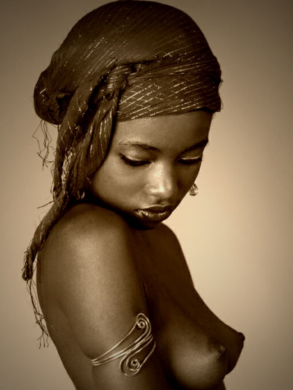 Naked black women Africa