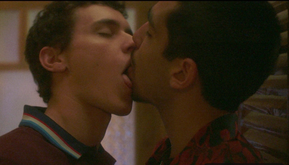 Centro Medico Series Aron Piper