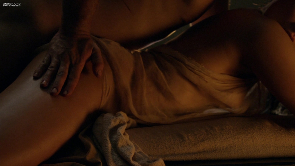 Hanna Manan Erotic scenes