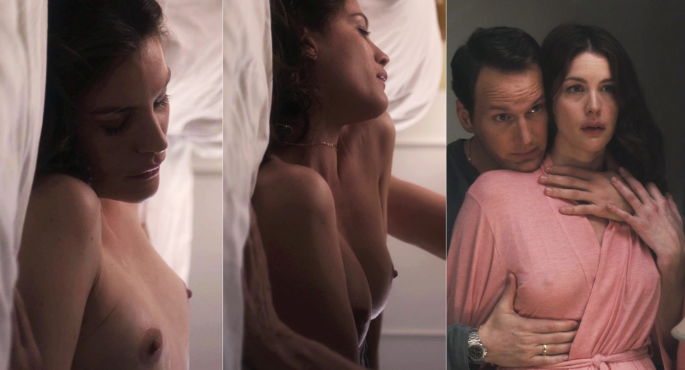 Liv Tyler legs spread