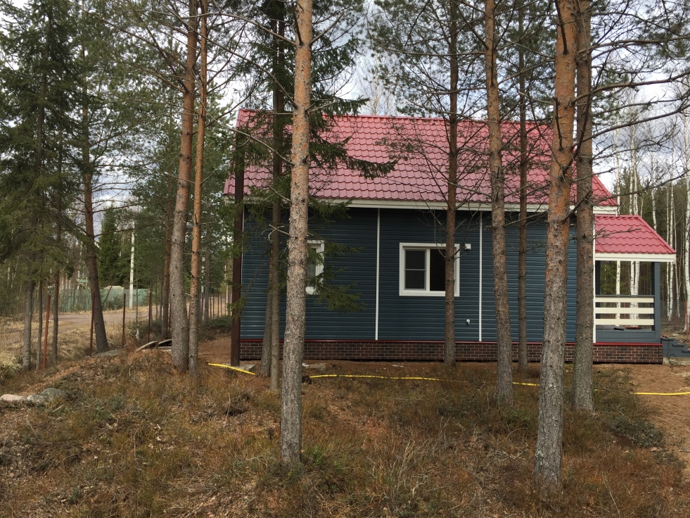 Position of the Leningrad region on the map of Russia