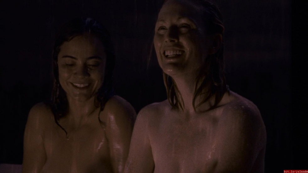 Alyci Braga bed scenes