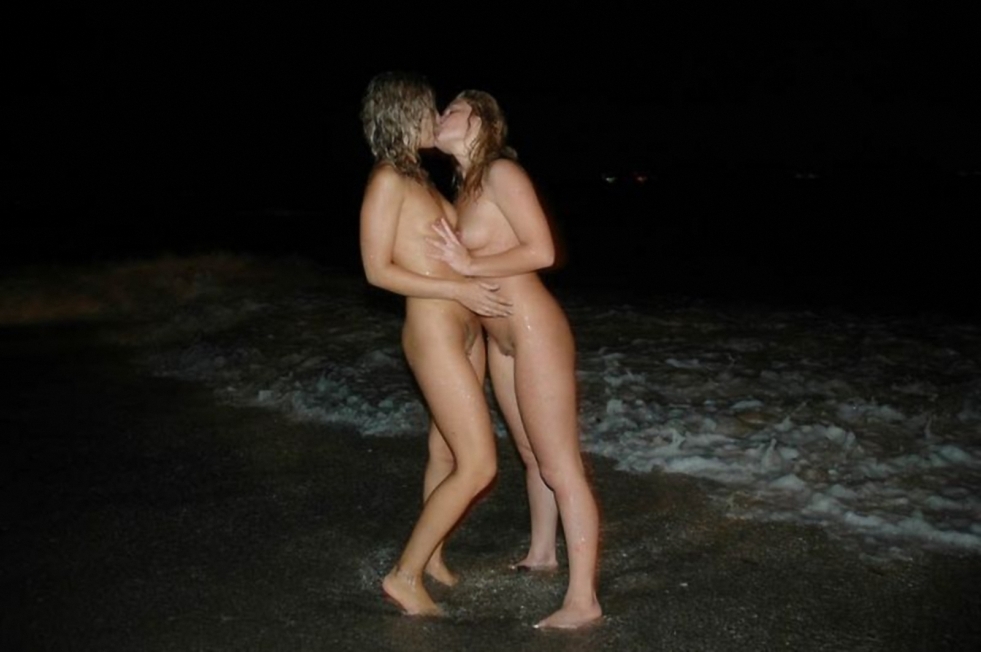 Night bathing in the sea naked