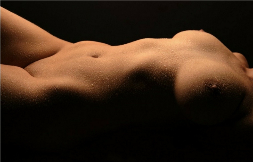 Charm of the female body nude
