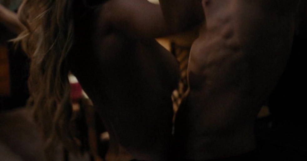 Frankie SHAW - SMILF (2017)