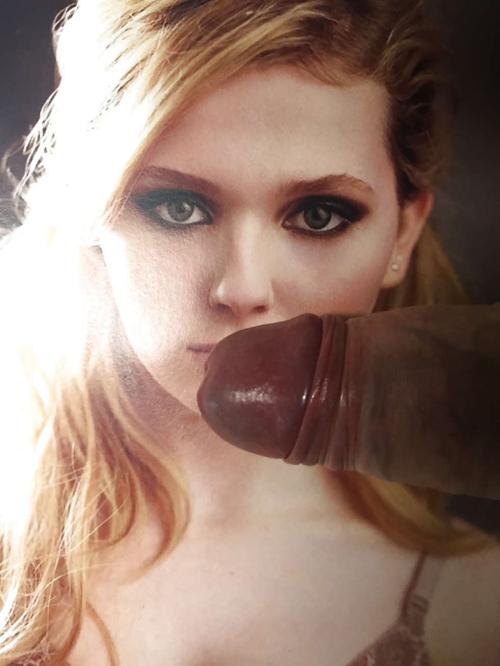 Ebigeyl Breslin Vagina