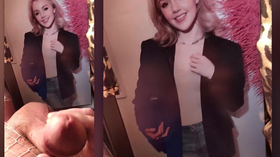 Julianna Karaulova Trach