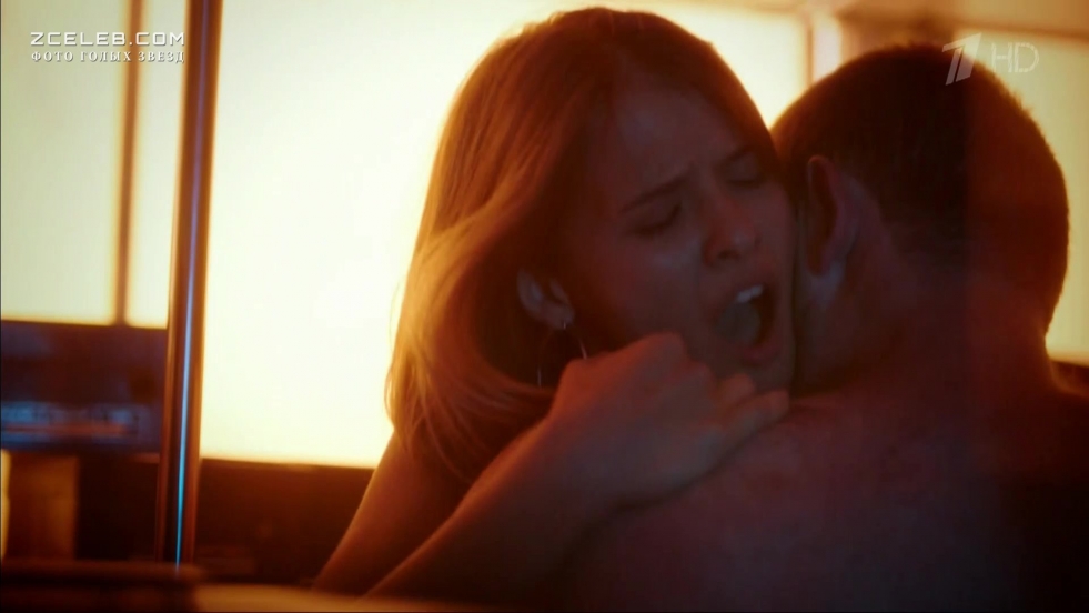 Lyubov Aksenova love scenes