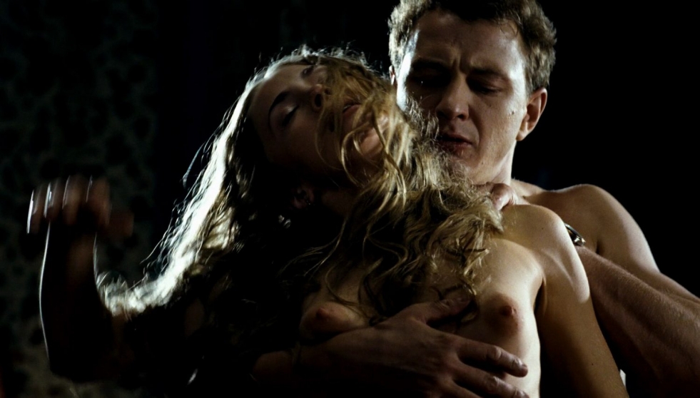 Anna Kazyuchits erotic