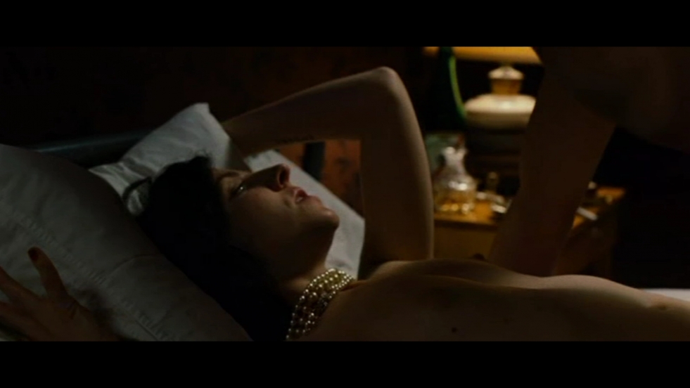 Anna Maria Mue Dogs of Berlin