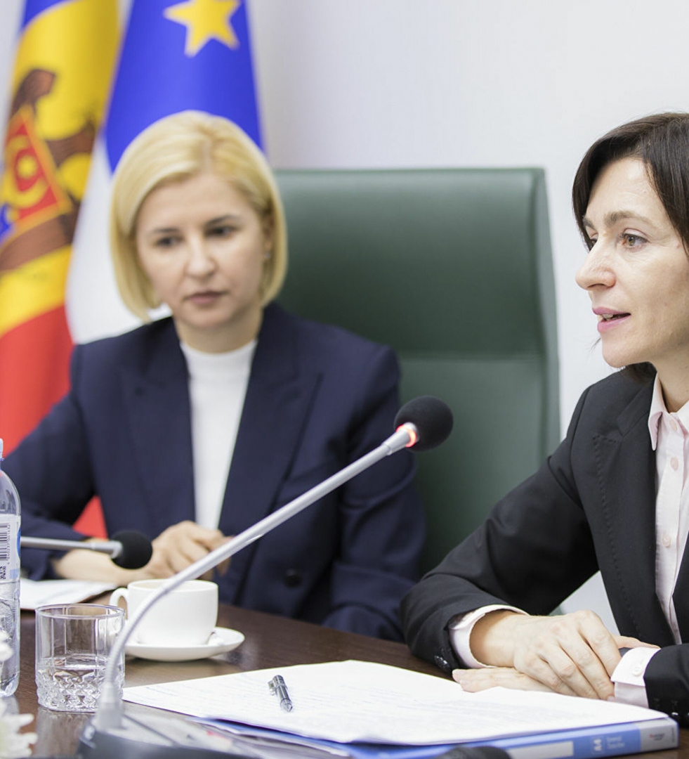 Maya Sanda Naked Breast