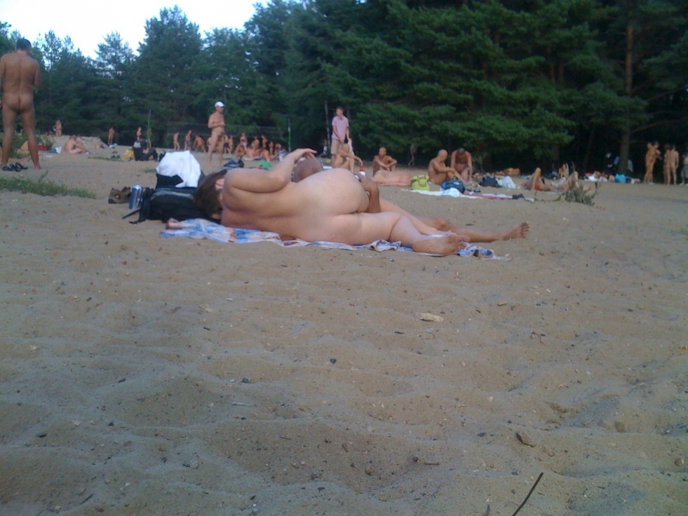 Fuck on the beach Silver Bor