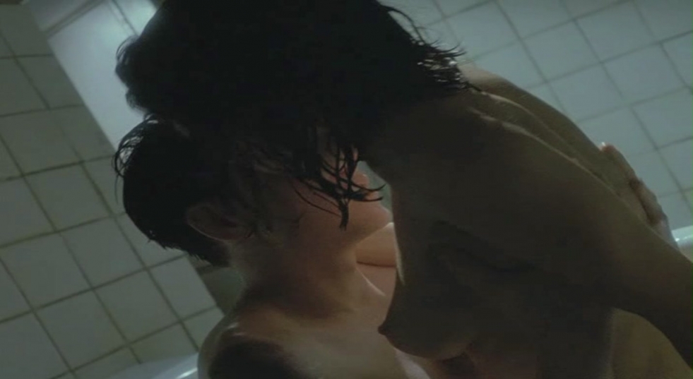 Actress Natalia Varley Nude