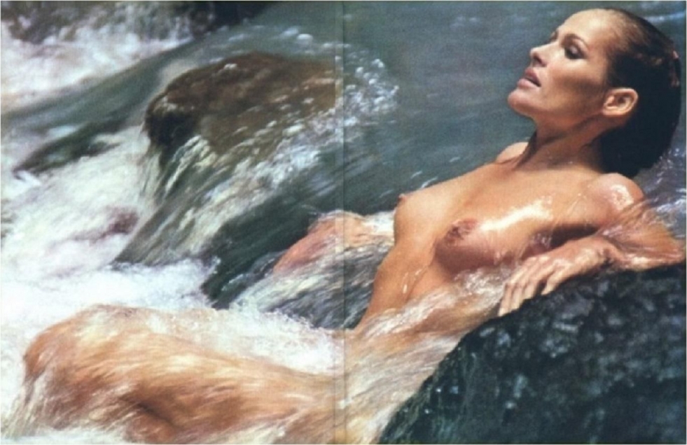 Ursula andress naked ass and stupid panties