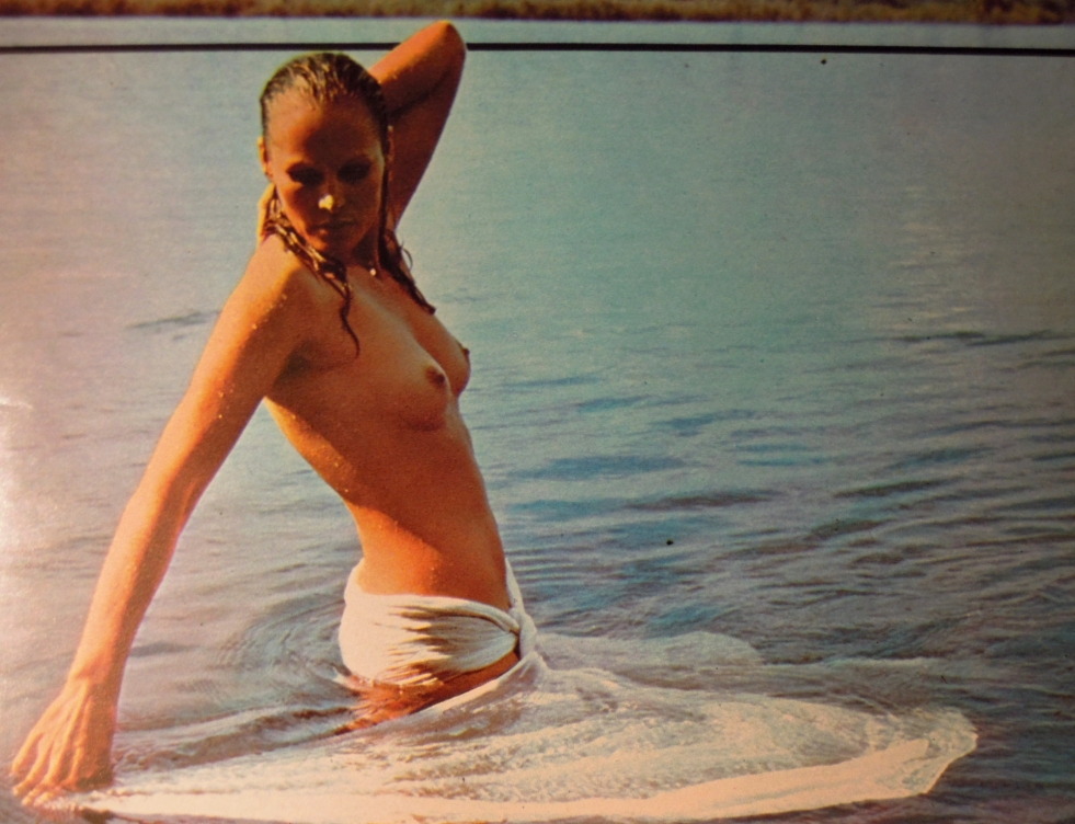 Ursula andress tits photo