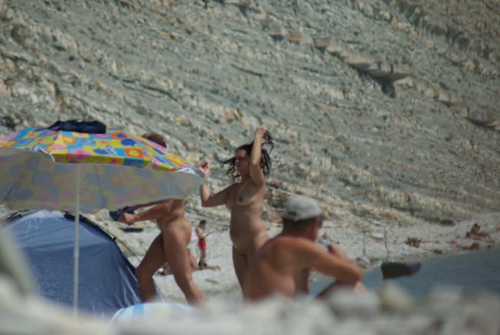 Wild Beach Gelendzhik Naked