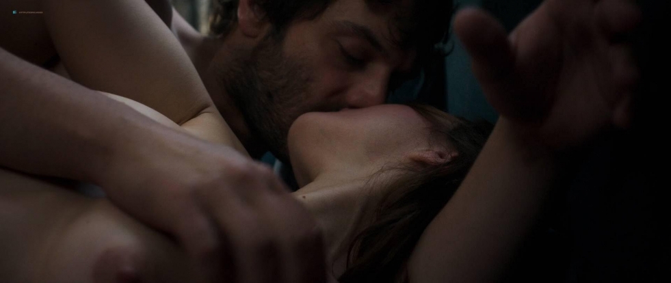 Maria Valverde bed scenes