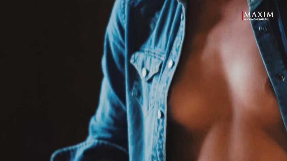 Anastasia Stitch Maxim 2017