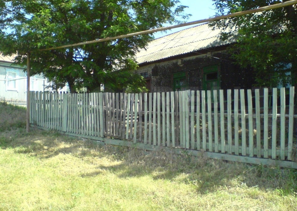 Buy a house Novohopersk Koltsov 42