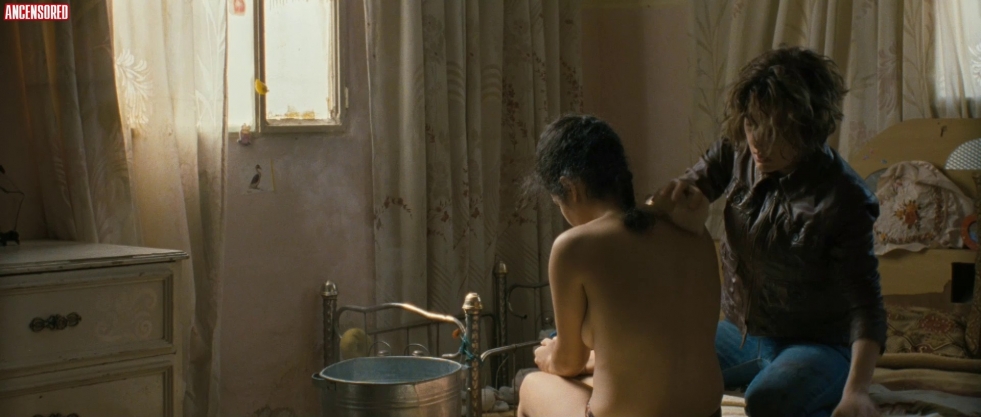 Sabrina Obsani naked in the movie Jokes to the side