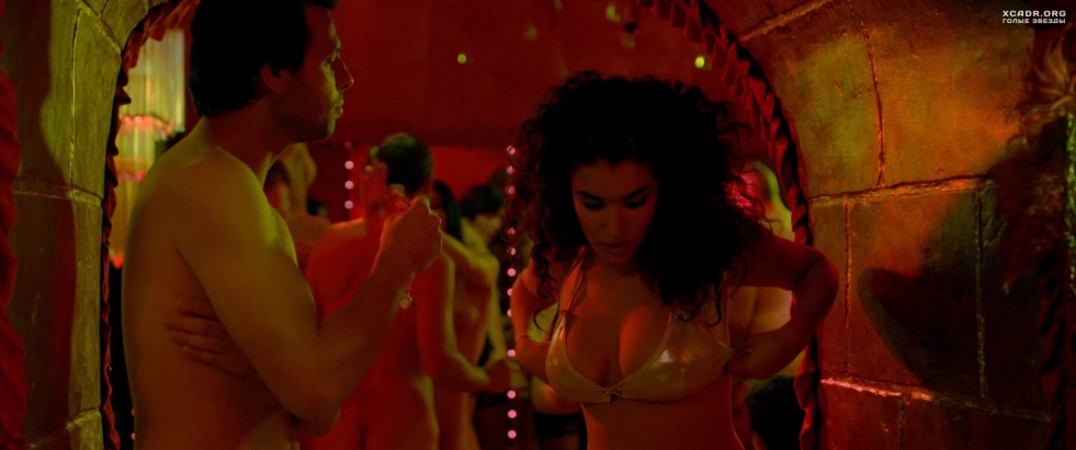 Sabrina Uazani Swimsnik