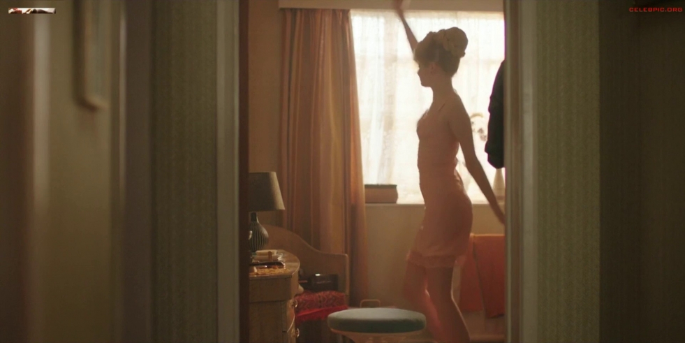 Naked Sophie Kukson Kingsman