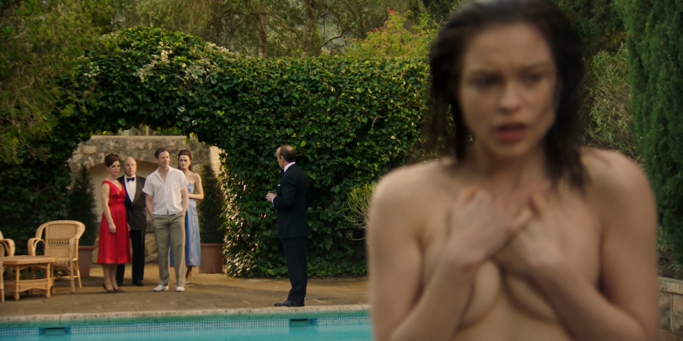 Sofia Sparks without panties