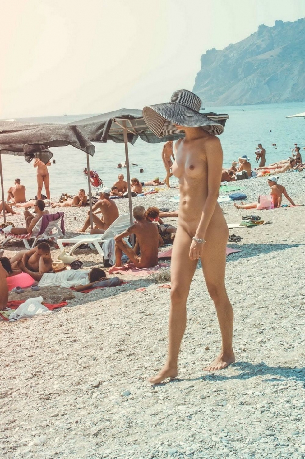 Beach foxes Nora photo 18 plus