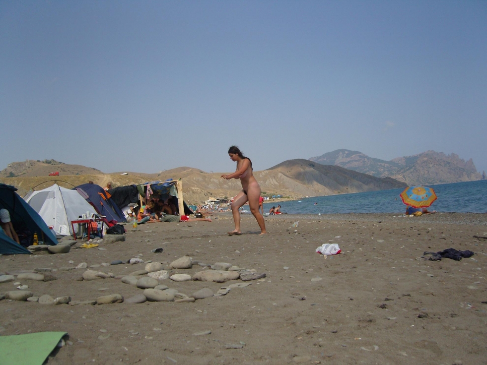 Porn nudists in the Crimea fox bay