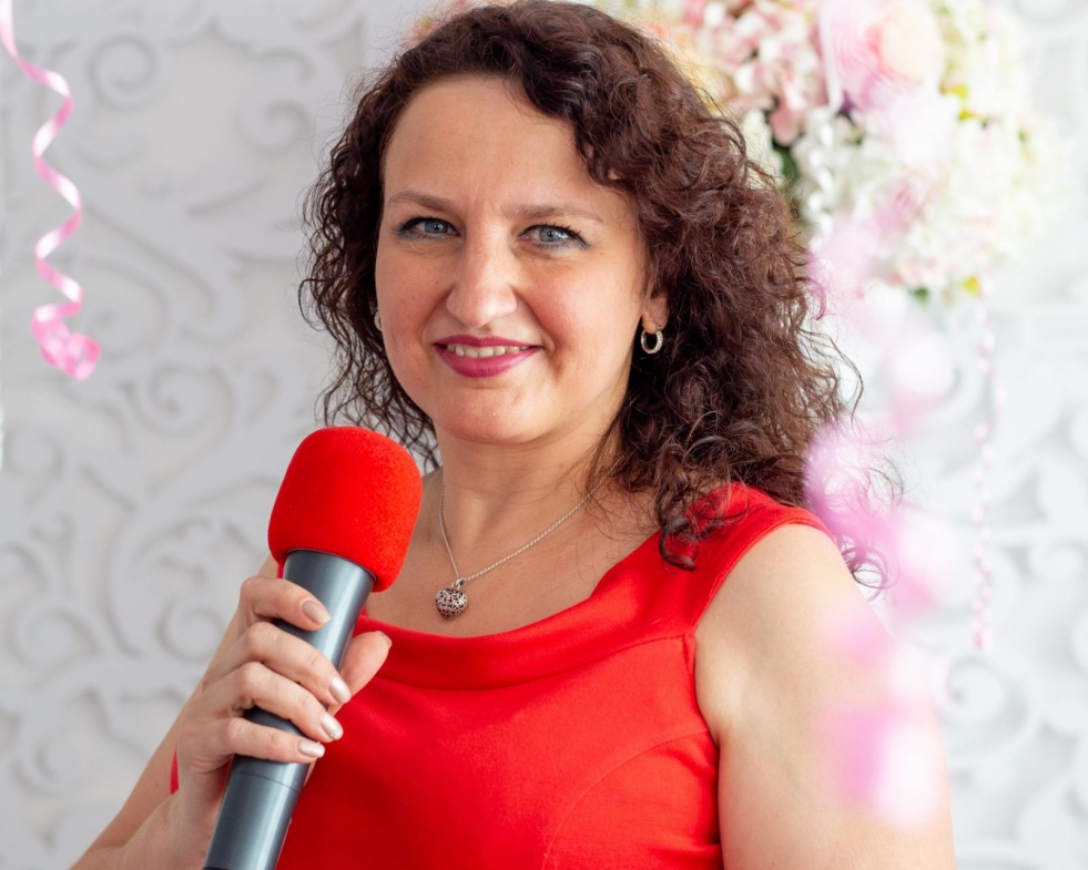 Alyona Collective Actress Nu