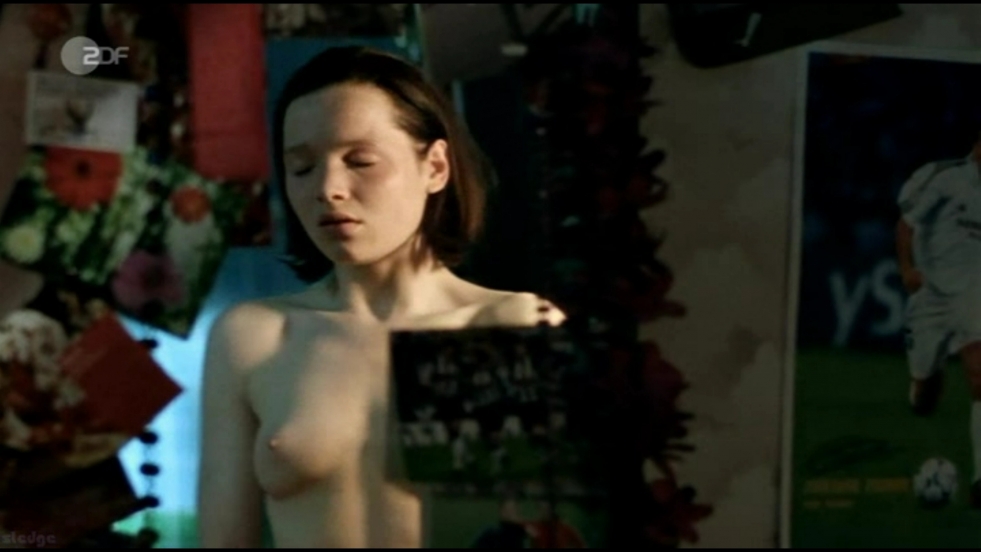 Loretta Pelum actress without panties