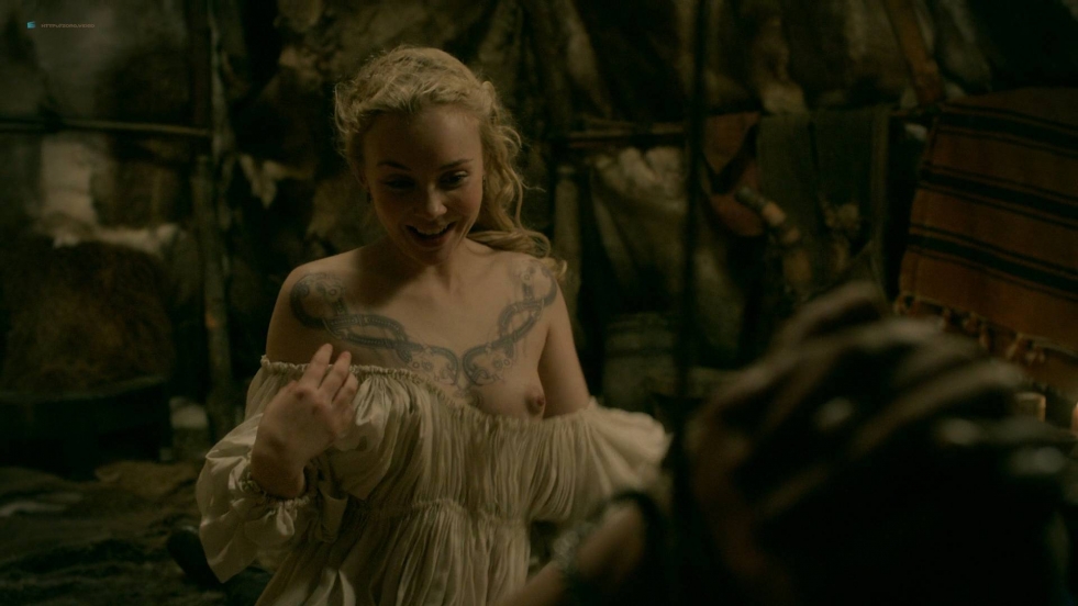 Alicia Agneson Vikings