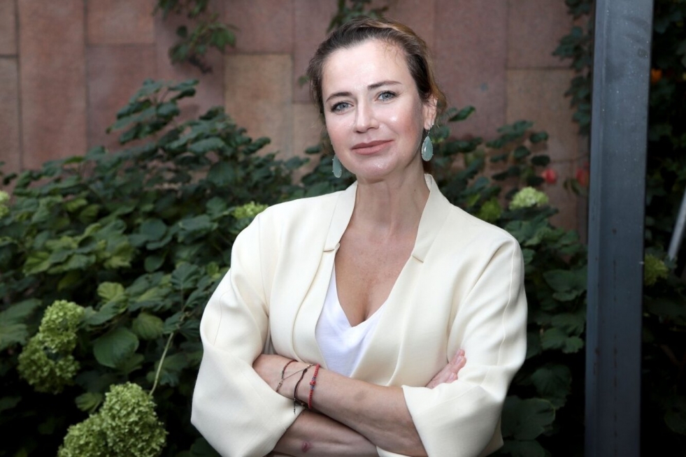 Ksenia Glinka sleeps