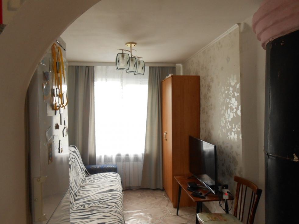 Combining teenage and youth clubs "Crossroads"