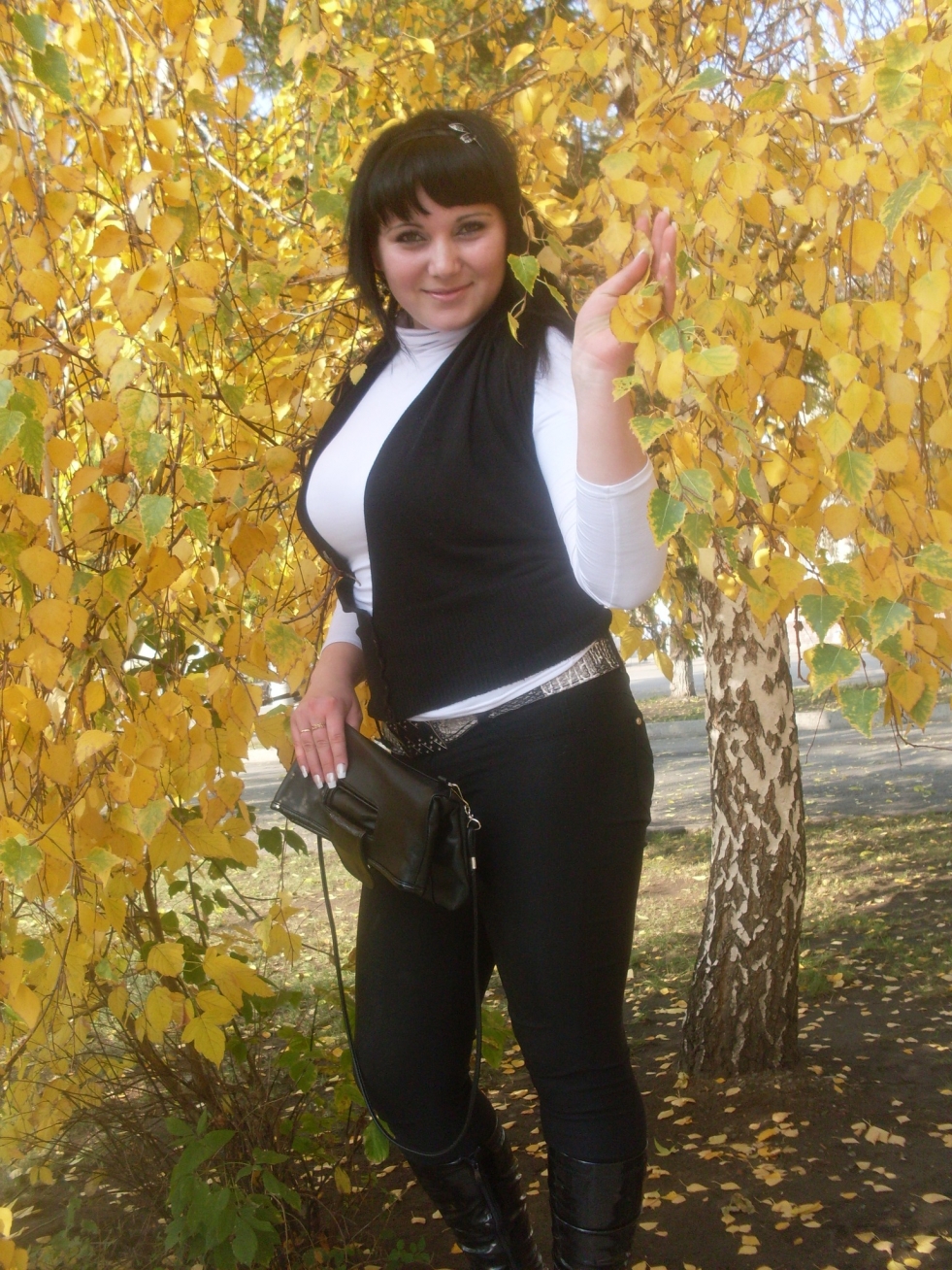 Women for meetings in Kargapol