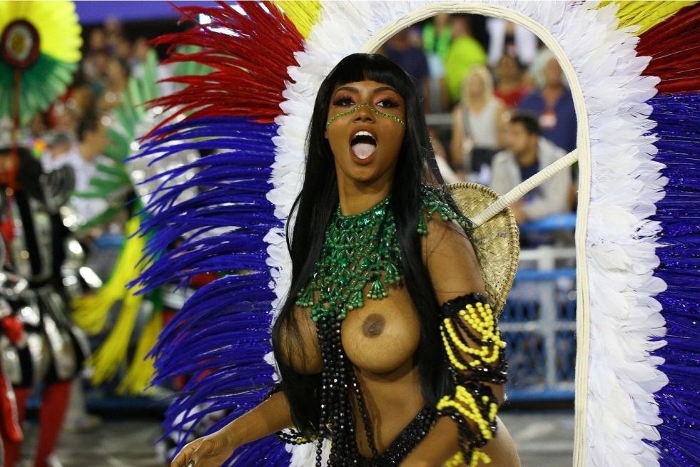 Porn actress like a carnival