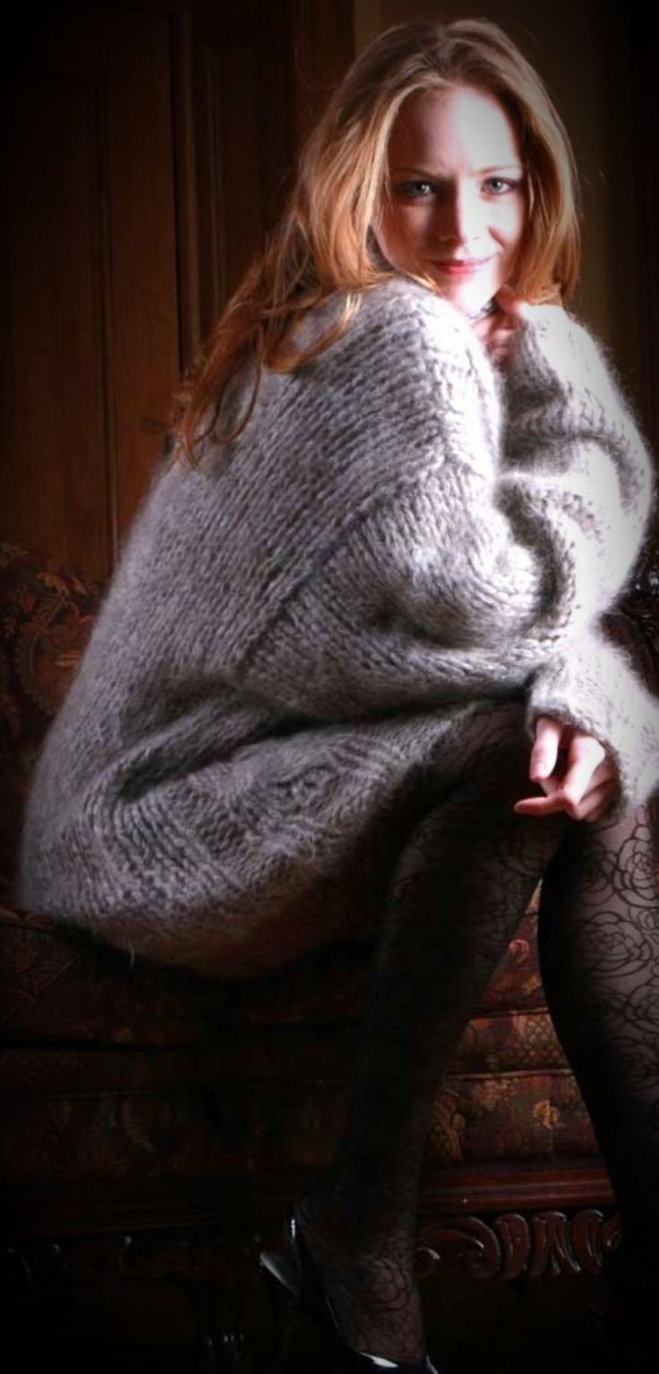 Fetish in Pouche Sweaters